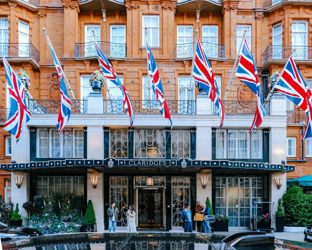 london travel guide 3
